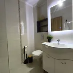 Vibes 3 Room, Dorobantilor *