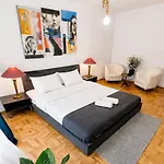 Vibes 3 Room, Dorobantilor Apartament *