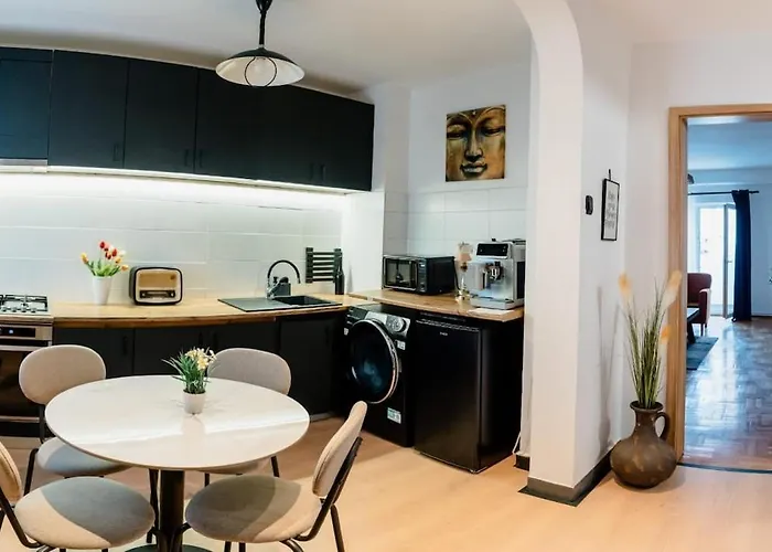 Modern & Cozzy Apartment 3 Room, Dorobantilor *